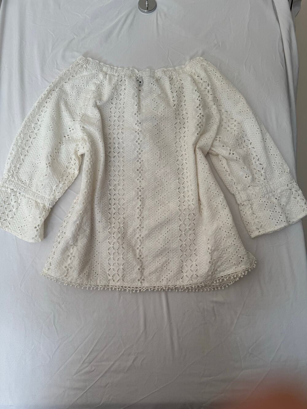 Skye's the Limit White Eyelet Lace Off-the-Shoulder Peasant Blouse Size XL